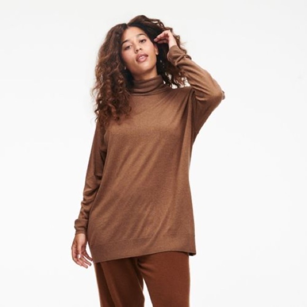 Naadam Lightweight Silk Cashmere Turtleneck SzSmall Brown